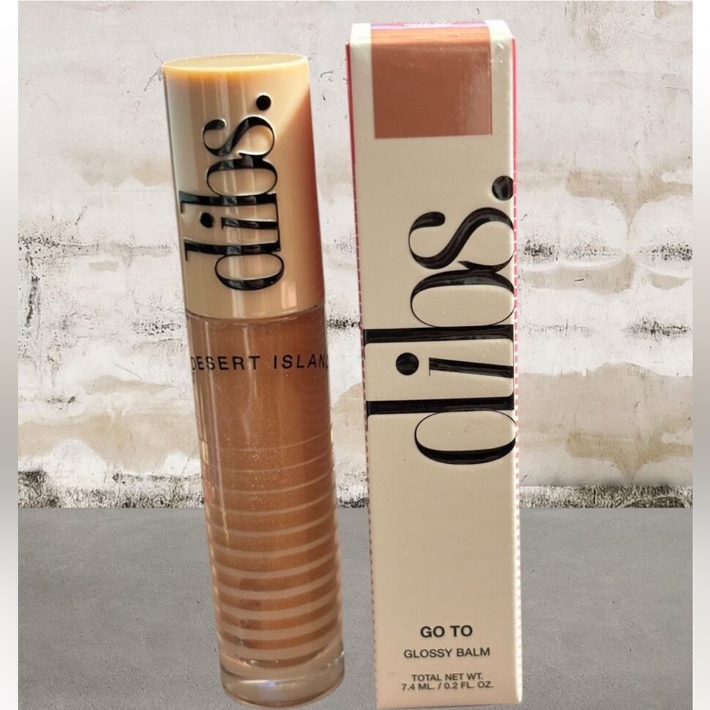 ✅ Dibs Kiss Me Quick Go To Glossy Balm NIB